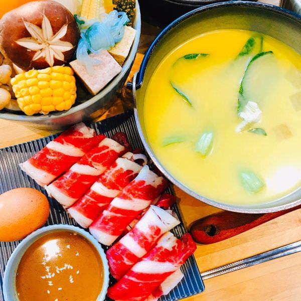 森林小徑精誠店享受美食